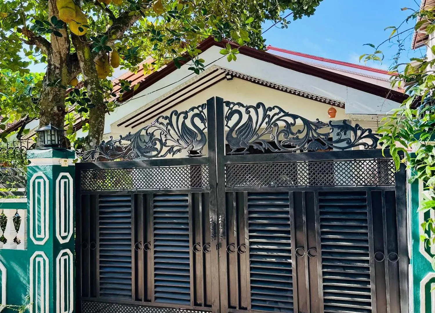 The Travellers Rest Airport Villa  Katunayake